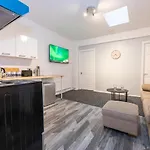 Flat In Greater Manchester